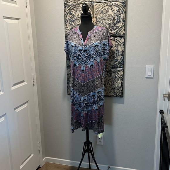DANA BUCHMAN Dress Print Shift Black Red V-Neck Button Stretch XL - Picture 7 of 11